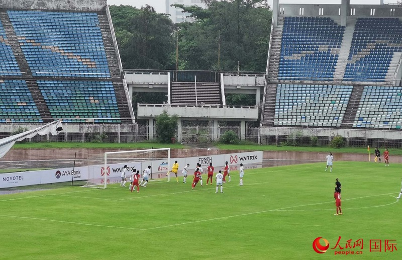 中國臺北隊門前風聲鶴唳。人民網(wǎng)記者 李秉新攝