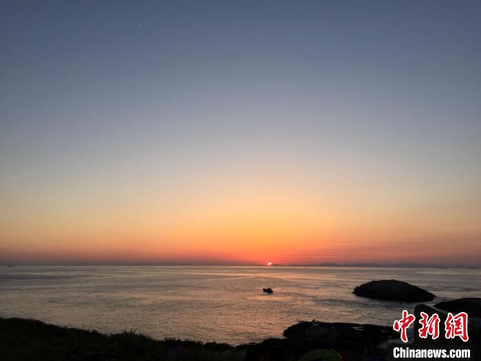 浙江海域一景?！×植?攝