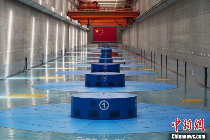 三峽左岸電廠?！￡愋?攝