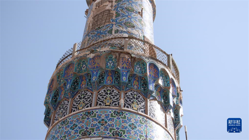 這是10月12日在阿富汗赫拉特省拍攝的受到損壞的赫拉特大清真寺局部。新華社發(fā)(馬沙勒攝)