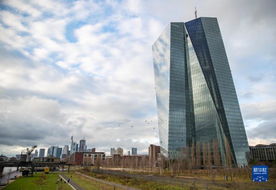 這是12月14日在德國法蘭克福拍攝的歐洲央行大樓。新華社記者 張帆 攝