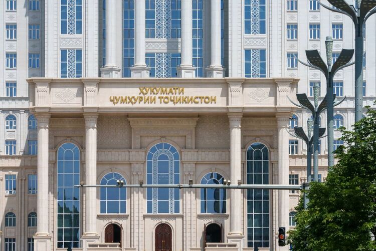 第1視點(diǎn)丨這兩座大樓，見(jiàn)證著中塔友誼