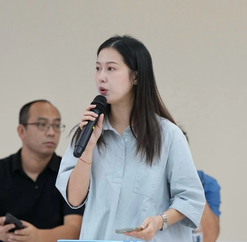 人民網(wǎng)記者提問(wèn)。水利部供圖