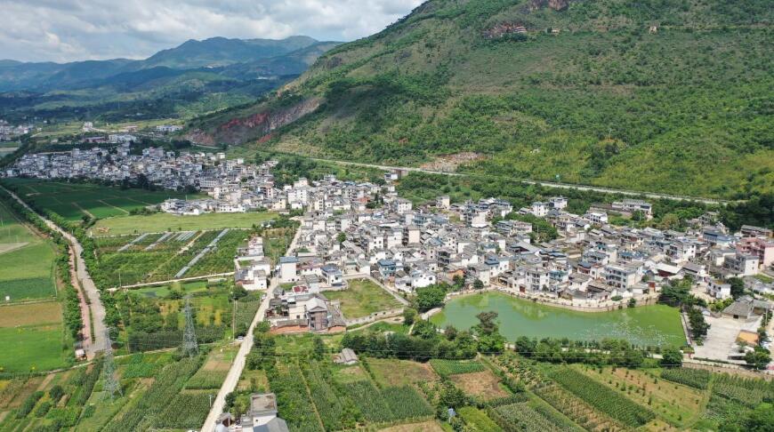 云南保山:“五治”融合 繪就法治鄉(xiāng)村新藍圖