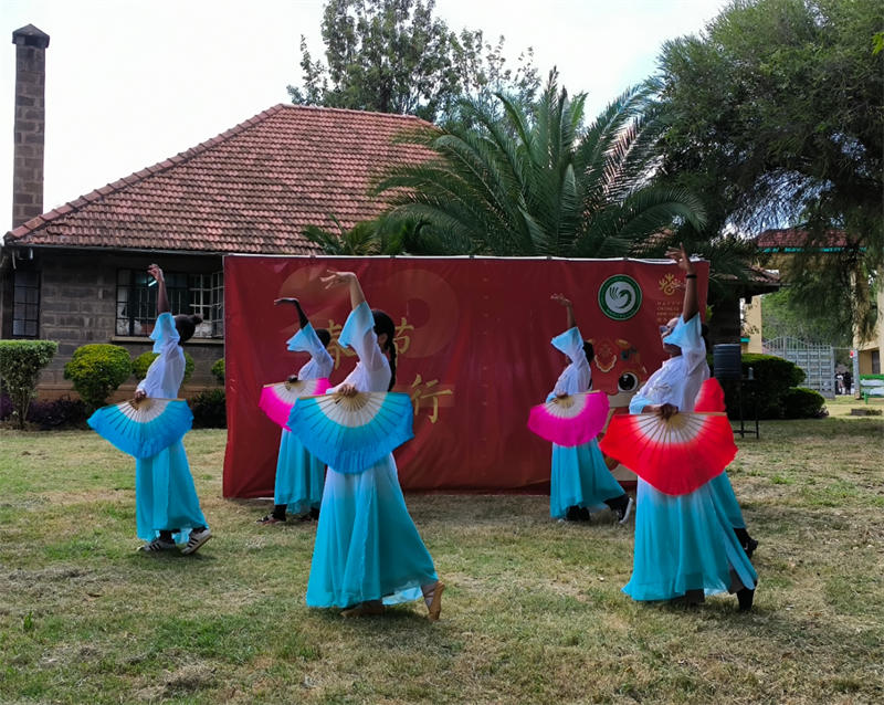 埃格頓大學(xué)春節(jié)體驗(yàn)活動(dòng)。埃格頓大學(xué)孔子學(xué)院供圖