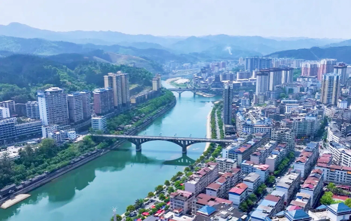 【理響中國·春江水暖鴨先知】一個羽毛球“打”出大產(chǎn)業(yè)