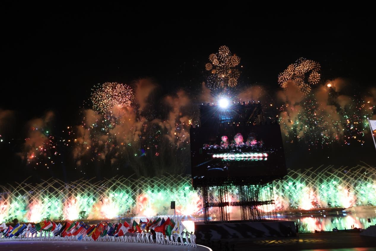 成都世運(yùn)會(huì)開幕！展現(xiàn)出中國(guó)式現(xiàn)代化萬(wàn)千氣象