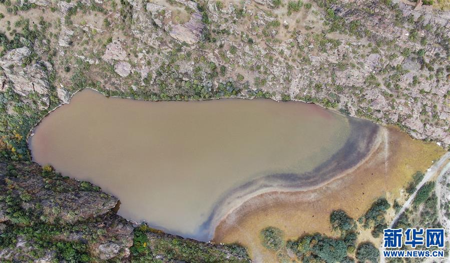 (新華視界)(2)夢幻“三色湖”