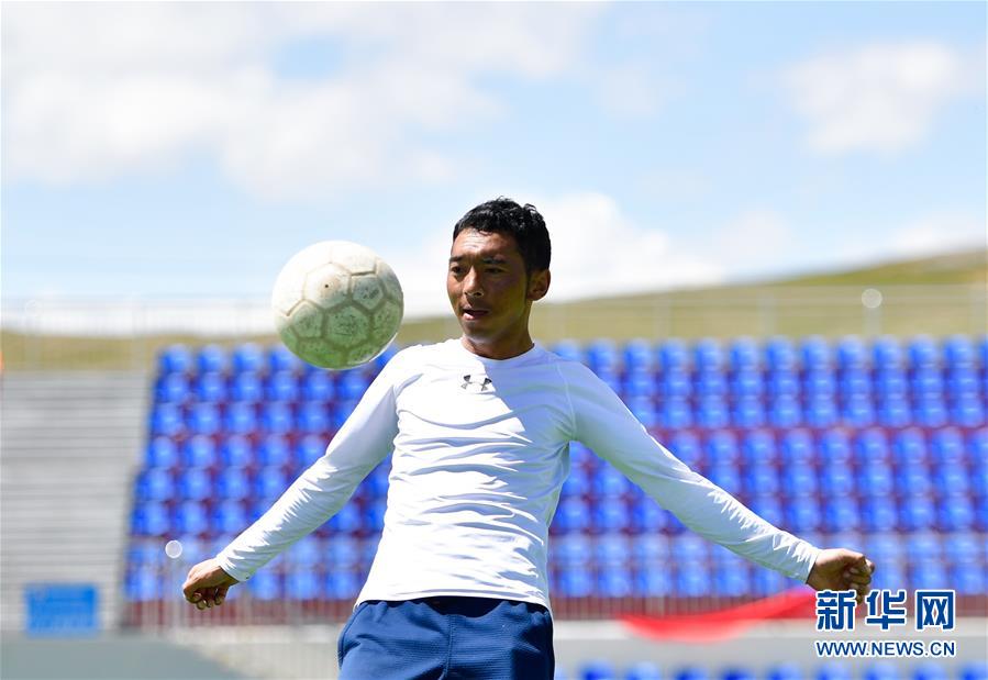 （走向我們的小康生活）（8）青?，敹啵狐S河源的幸福村