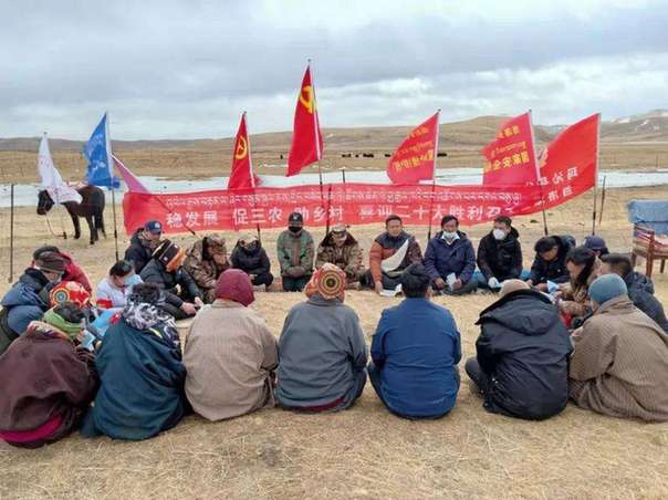 青海瑪沁:馬背宣講隊(duì)助推“1號(hào)”文件入腦走心