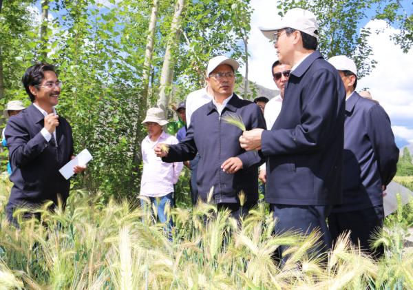 全國(guó)表彰大會(huì)上，為什么只有他沒到？