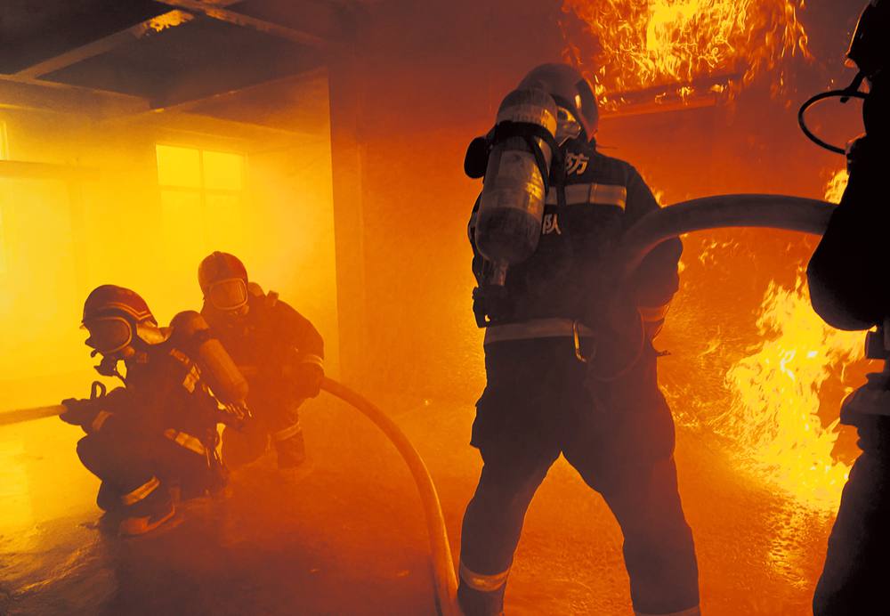 真煙真火，實(shí)戰(zhàn)演練。