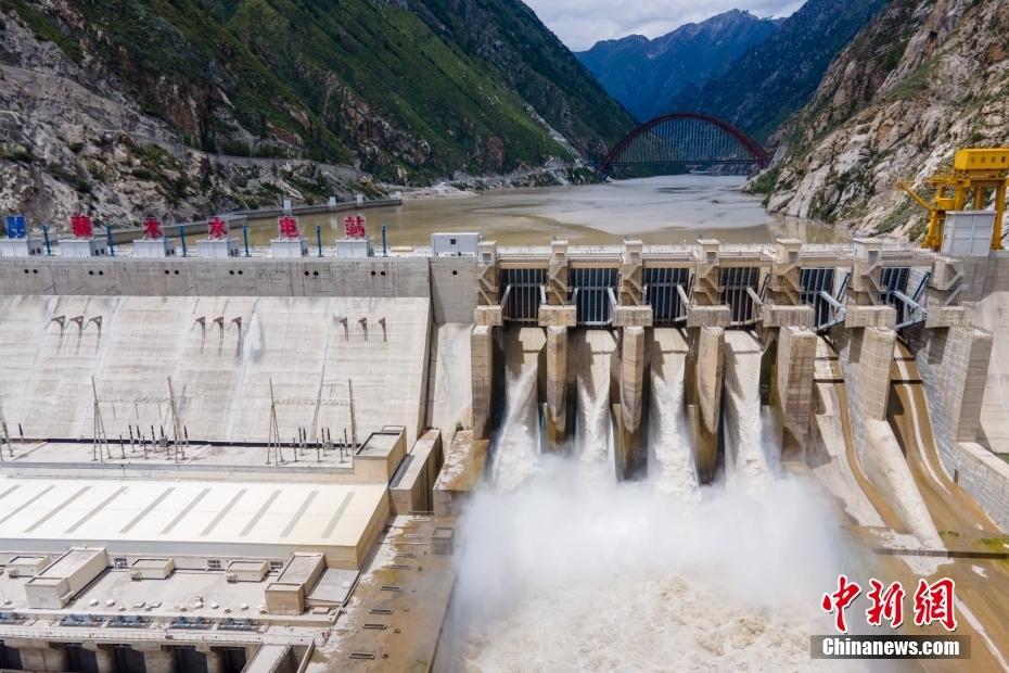 資料圖為2021年8月7日，西藏山南雅魯藏布江上的藏木水電站。（無人機畫面） <a target='_blank' href='/'><p  align=