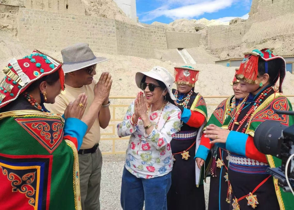 “中國在保護(hù)自然環(huán)境的同時實現(xiàn)了高度現(xiàn)代化！” ——多國記者眼中的現(xiàn)代西藏_fororder_圖片2