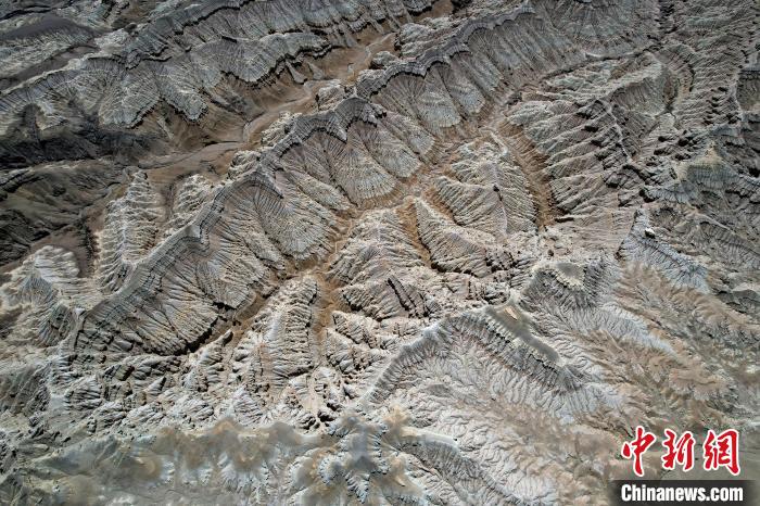 4月5日，西藏阿里札達(dá)土林。(無人機(jī)照片) 李林 攝