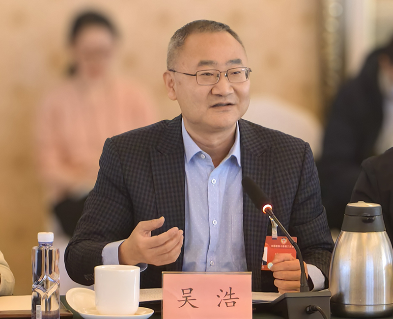 全國政協(xié)委員、首都醫(yī)科大學全科醫(yī)學與繼續(xù)教育學院院長吳浩。受訪者供圖